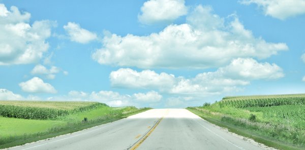 Où séjourner en Espagne pour des vacances avec des cours de cuisine méditerranéenne et des visites de vignobles?