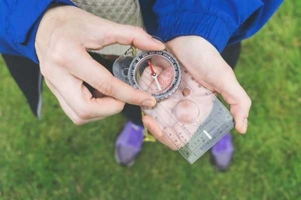 Quels sont les meilleurs circuits pour une exploration en VTT des montagnes de la Sierra Nevada, Espagne?